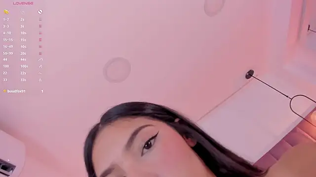 Haily b online show from November 21, 2025, 8:18 pm