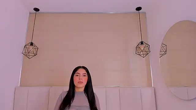 Haily b online show from June 8, 2026, 1:33 pm