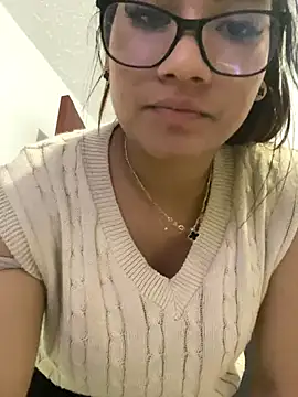 Snapshot of yousweet-Scarett chatting on September 24, 2025, 11:30 pm yousweet-Scarett online show from September 24, 2025, 11:30 pm