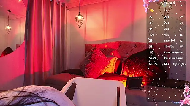 Snapshot of miaoconell chatting on September 16, 2025, 8:21 pm miaoconell online show from September 16, 2025, 8:21 pm