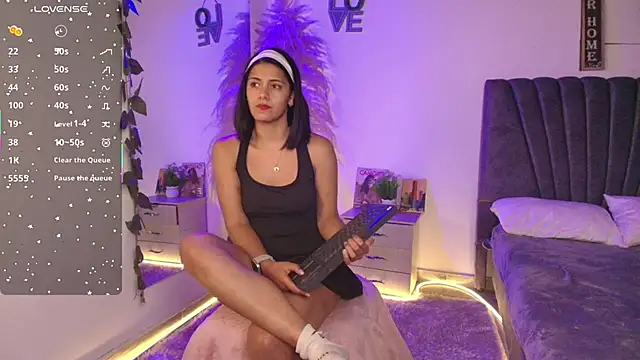 miaoconell online show from May 6, 2026, 12:19 am