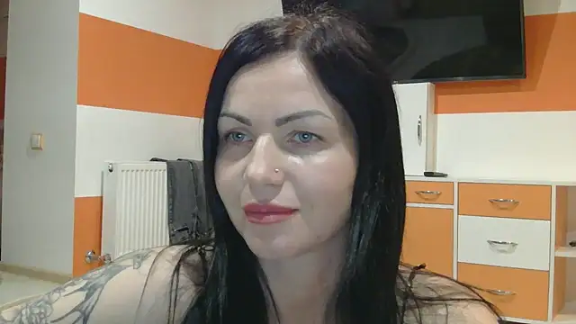 MystaLuuna online show from March 3, 2025, 9:26 pm