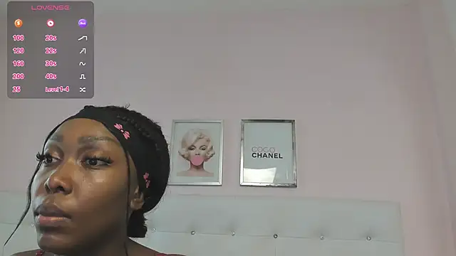 RitaGibsonn online show from March 3, 2026, 7:31 pm