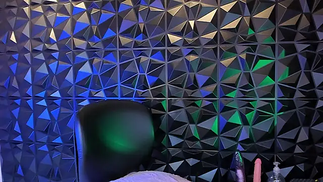 angeldreams 15 online show from February 11, 2026, 6:24 pm