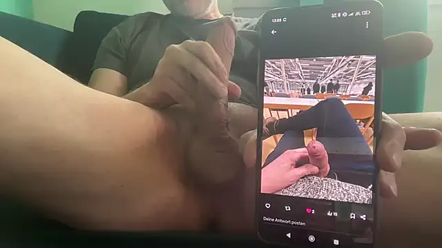 bavaricus123 online show from March 12, 2025, 12:04 pm