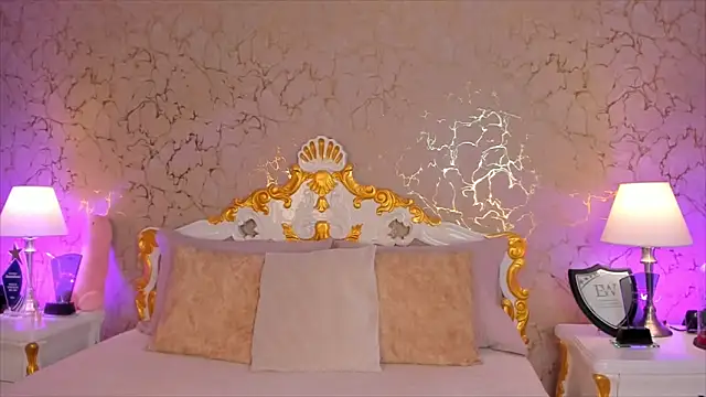 Snapshot of ScarlettWallace chatting on October 3, 2025, 8:39 pm ScarlettWallace online show from October 3, 2025, 8:39 pm