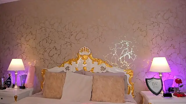 Snapshot of ScarlettWallace chatting on October 15, 2025, 5:35 pm ScarlettWallace online show from October 15, 2025, 5:35 pm