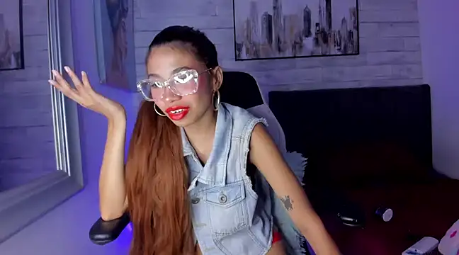 Snapshot of Aida_princess chatting on March 18, 2025, 11:09 pm Aida princess online show from March 18, 2025, 11:09 pm