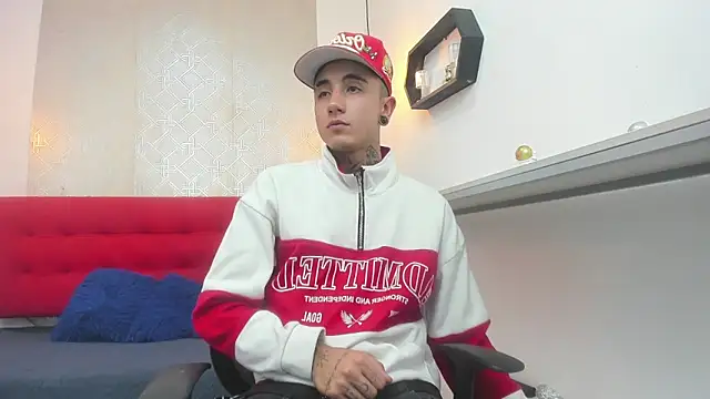 Snapshot of Patrick_Rango chatting on December 23, 2025, 3:48 am Patrick Rango online show from December 23, 2025, 3:48 am