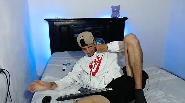 abrahamm 256 online show from February 27, 2025, 6:07 am