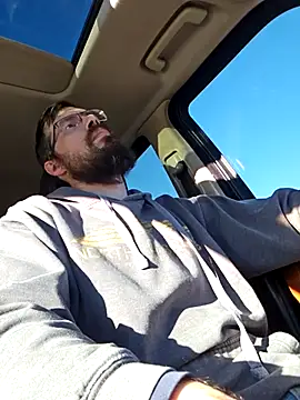 Snapshot of Johnnypro1OF chatting on October 14, 2025, 11:38 pm Johnnypro1OF online show from October 14, 2025, 11:38 pm