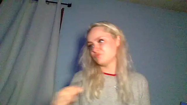 Snapshot of sluttypumpkin chatting on July 10, 2026, 6:39 am sluttypumpkin online show from July 10, 2026, 6:39 am