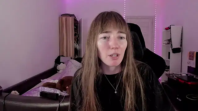 Snapshot of bekkawell chatting on September 17, 2025, 4:41 pm bekkawell online show from September 17, 2025, 4:41 pm