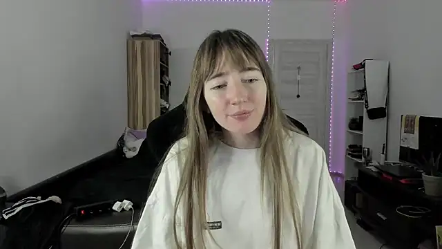 Snapshot of bekkawell chatting on September 28, 2025, 3:50 pm bekkawell online show from September 28, 2025, 3:50 pm