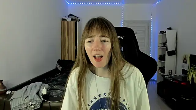 Snapshot of bekkawell chatting on October 27, 2025, 6:23 pm bekkawell online show from October 27, 2025, 6:23 pm