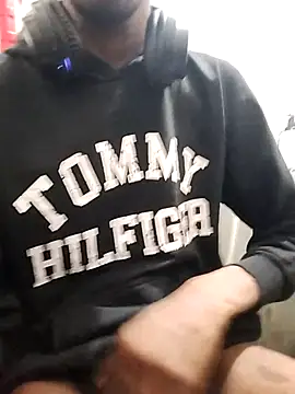 BlackDog  69 online show from October 25, 2025, 11:10 pm