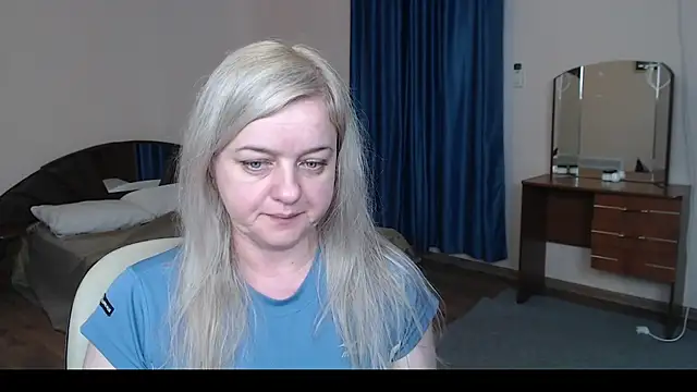 Snapshot of Mary_Mist chatting on March 17, 2025, 7:13 am Mary Mist online show from March 17, 2025, 7:13 am