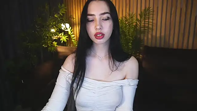 Snapshot of WildKittenX_ chatting on October 27, 2025, 6:39 am WildKittenX  online show from October 27, 2025, 6:39 am