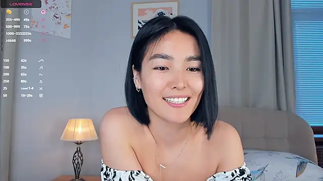 Snapshot of RanelDiva chatting on October 9, 2025, 7:17 am RanelDiva online show from October 9, 2025, 7:17 am