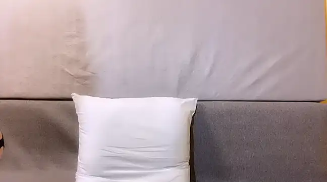 Snapshot of SweetLemonade chatting on February 26, 2025, 9:05 pm SweetLemonade online show from February 26, 2025, 9:05 pm