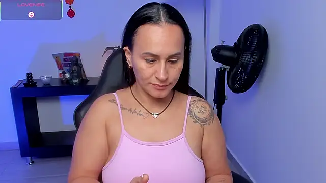 Sara Charmy online show from June 20, 2026, 10:29 am
