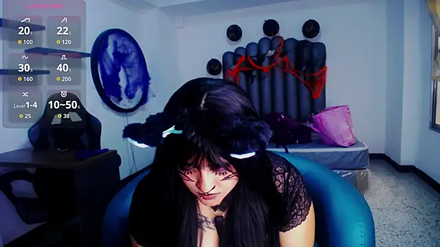 Snapshot of Mitsu_Kawii chatting on October 24, 2025, 2:35 pm Mitsu Kawii online show from October 24, 2025, 2:35 pm