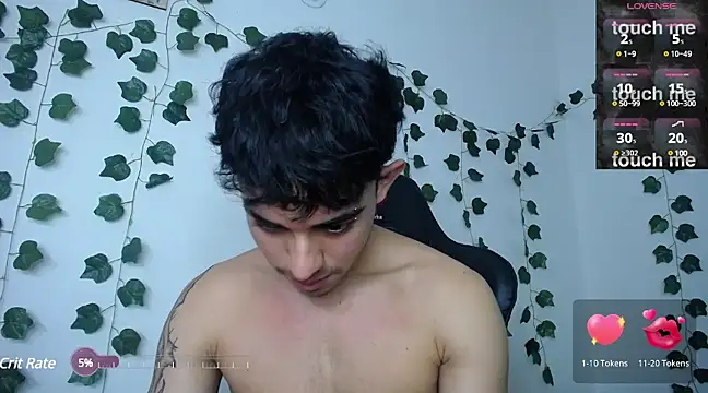 Snapshot of Noah_milleer chatting on March 12, 2025, 8:31 pm Noah milleer online show from March 12, 2025, 8:31 pm