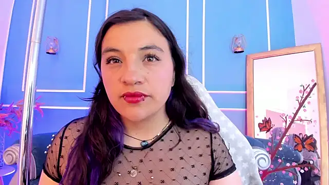 TaraTaylorr online show from May 5, 2026, 3:03 am