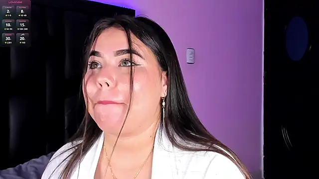 Snapshot of MadissonLee__ chatting on October 24, 2025, 7:21 pm MadissonLee   online show from October 24, 2025, 7:21 pm