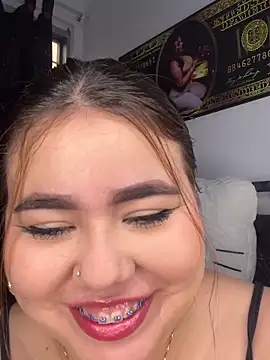 Snapshot of MadissonLee__ chatting on March 18, 2026, 10:24 pm MadissonLee online show from March 18, 2026, 10:24 pm