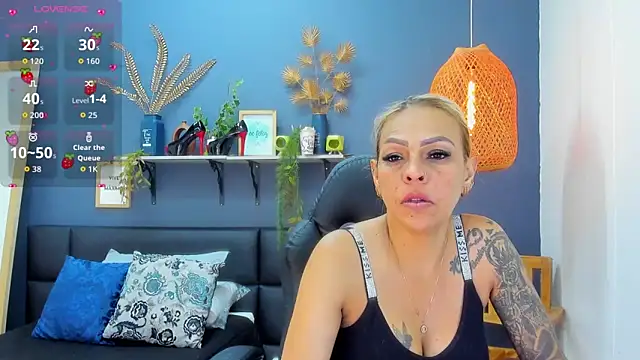 yessila parker online show from June 6, 2026, 8:52 am