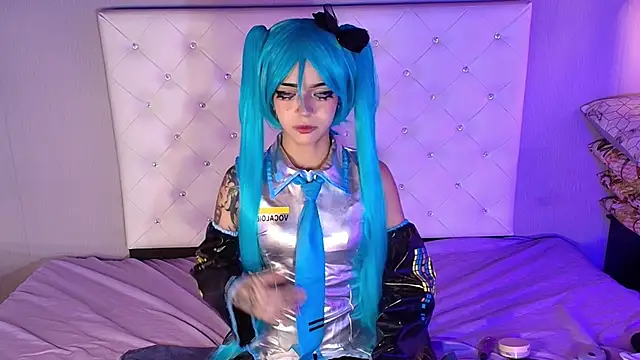 Snapshot of _mollycrystal chatting on October 17, 2025, 6:49 am  mollycrystal online show from October 17, 2025, 6:49 am