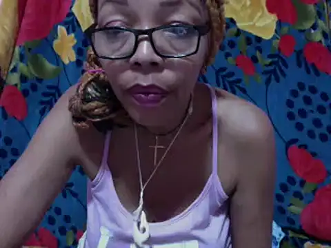 Ladyzee25 online show from February 19, 2026, 5:47 am