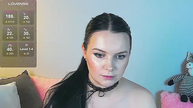 Snapshot of Miss_Vic chatting on July 21, 2026, 8:55 pm Miss Vic online show from July 21, 2026, 8:55 pm
