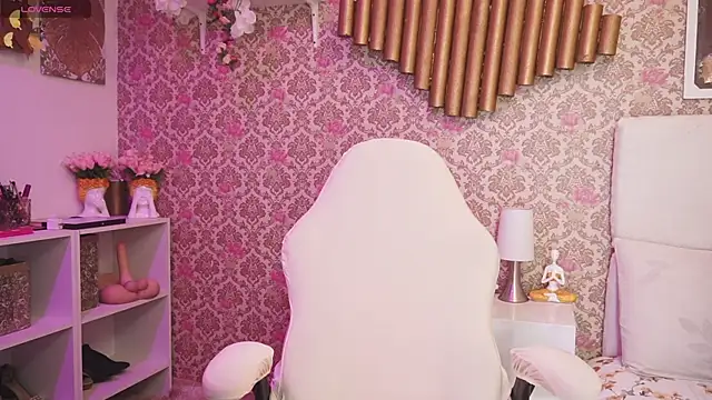 missjudi online show from September 17, 2025, 9:49 pm