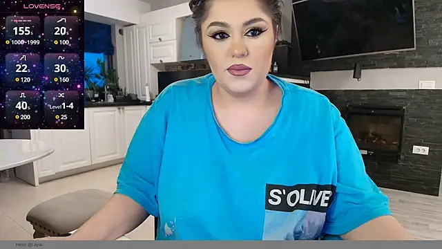 Layla- online show from December 3, 2024, 2:16 pm