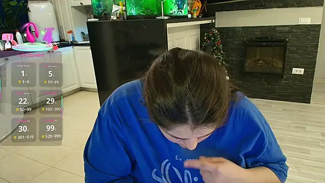 Snapshot of Layla- chatting on February 17, 2026, 10:23 am Layla- online show from February 17, 2026, 10:23 am