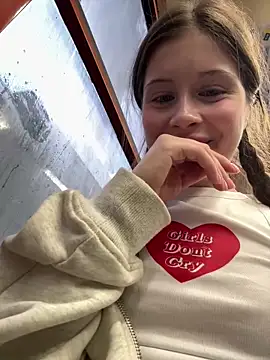 Snapshot of melicious_ chatting on March 3, 2025, 3:09 pm melicious online show from March 3, 2025, 3:09 pm