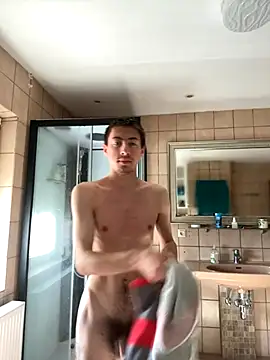 Snapshot of xy_monkeyBigCock chatting on October 18, 2025, 10:16 am xy monkeyBigCock online show from October 18, 2025, 10:16 am