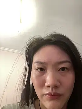 pangtouyubb online show from April 28, 2026, 5:01 am