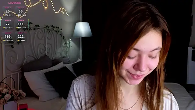 Snapshot of meow_mellie chatting on September 10, 2025, 1:27 am meow mellie online show from September 10, 2025, 1:27 am