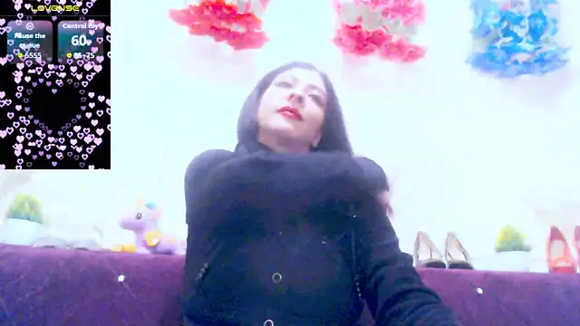 Alina eve online show from October 27, 2025, 2:21 pm