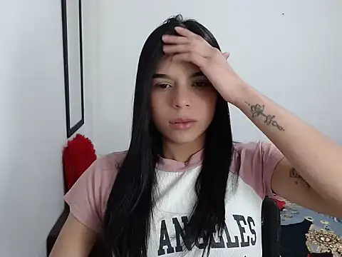 ttaylorsweet online show from September 17, 2025, 7:10 am