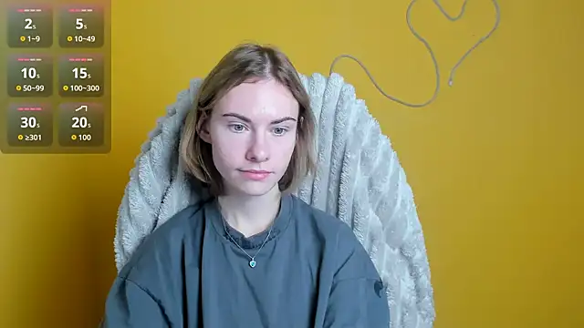 Fiona Night online show from November 30, 2025, 6:17 am