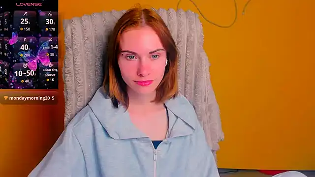 Snapshot of Fiona_Night chatting on April 4, 2026, 5:38 am Fiona Night online show from April 4, 2026, 5:38 am