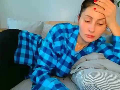 Irina9793 online show from May 11, 2026, 9:15 am