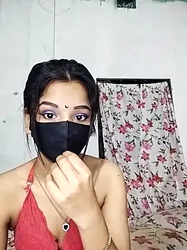 Snapshot of Orna-1 chatting on November 6, 2025, 9:05 pm Orna-1 online show from November 6, 2025, 9:05 pm