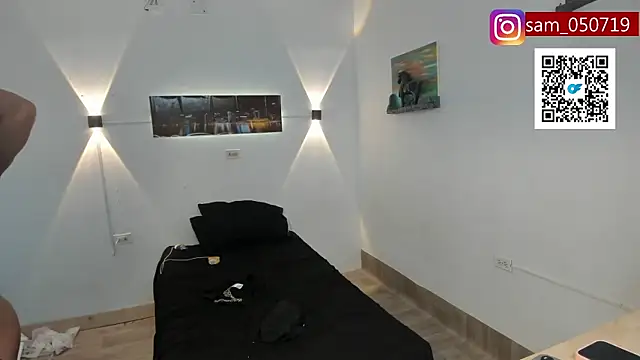 G obedient boy online show from November 30, 2025, 7:51 pm