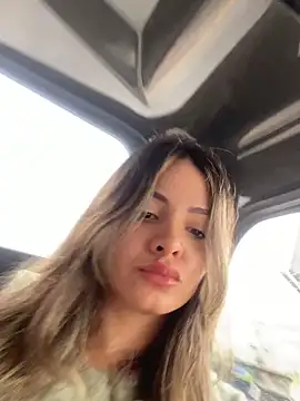 Snapshot of valenseleni chatting on March 2, 2025, 5:14 pm valenseleni online show from March 2, 2025, 5:14 pm