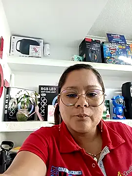 lia-taylor33 online show from March 15, 2025, 9:49 pm